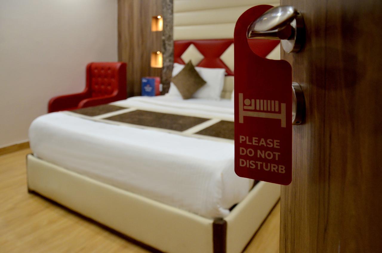 Hotel Sanjay International,กานปูร์ ภายนอก รูปภาพ